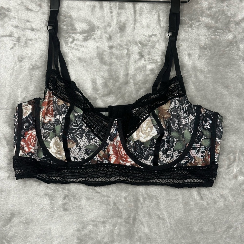 Floral Lace Underwire Bra - Black, Green, Red
